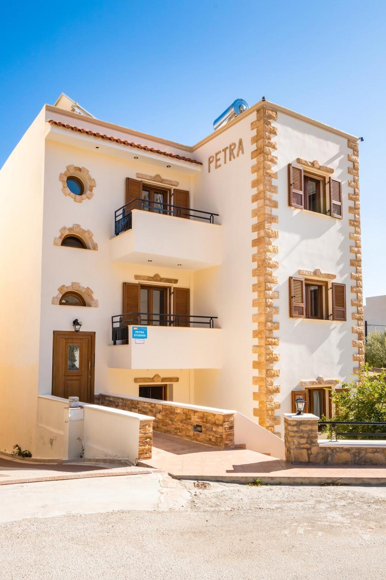 Petra Studios كارباثوس المظهر الخارجي الصورة